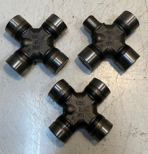 3 Quantity of USA P 351 Universal Joints 4" Wide 35mm End (3 Quantity)