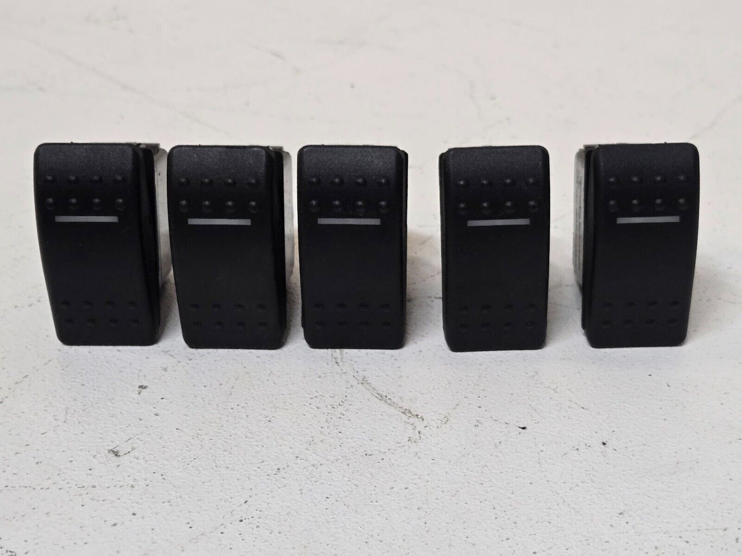 5 Quantity of Carling Technologies V1D1 Rocker Switches 1120R | 20A12V (5 Qty)