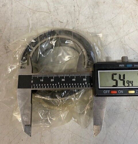 Clutch Release Bearing TA040-20700 for Kubota L2900 L3010 L3130 L3240 L3300