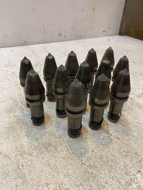 13 Quantity of Various Sizes of 4-3/4" L Carbide Auger Rock Drill Bits (13 Qty)