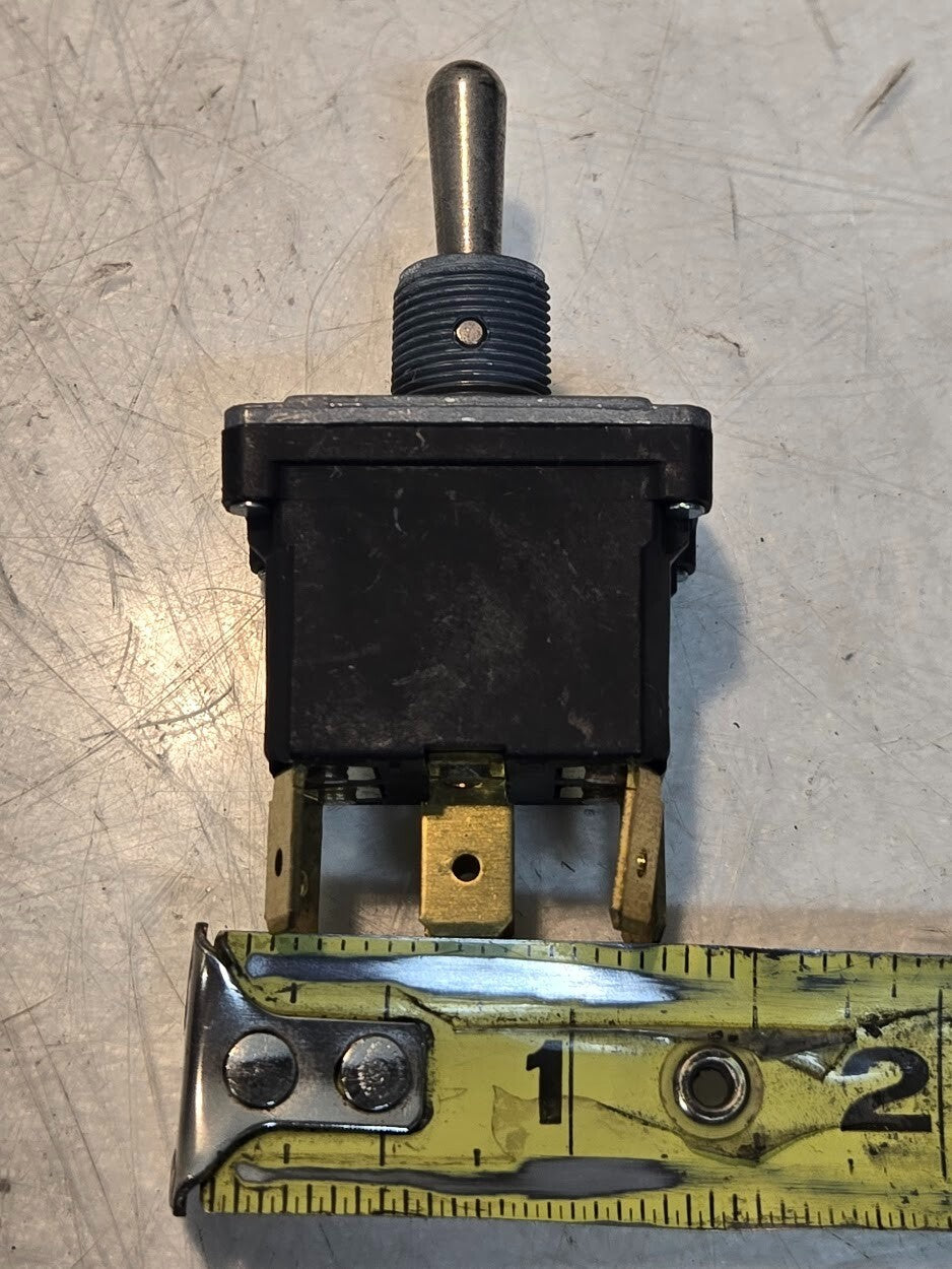 Honeywell Micro Switch 1849 | 91929 | 32NT911-7 | L192 | 10A 125, 250, 277 VAC