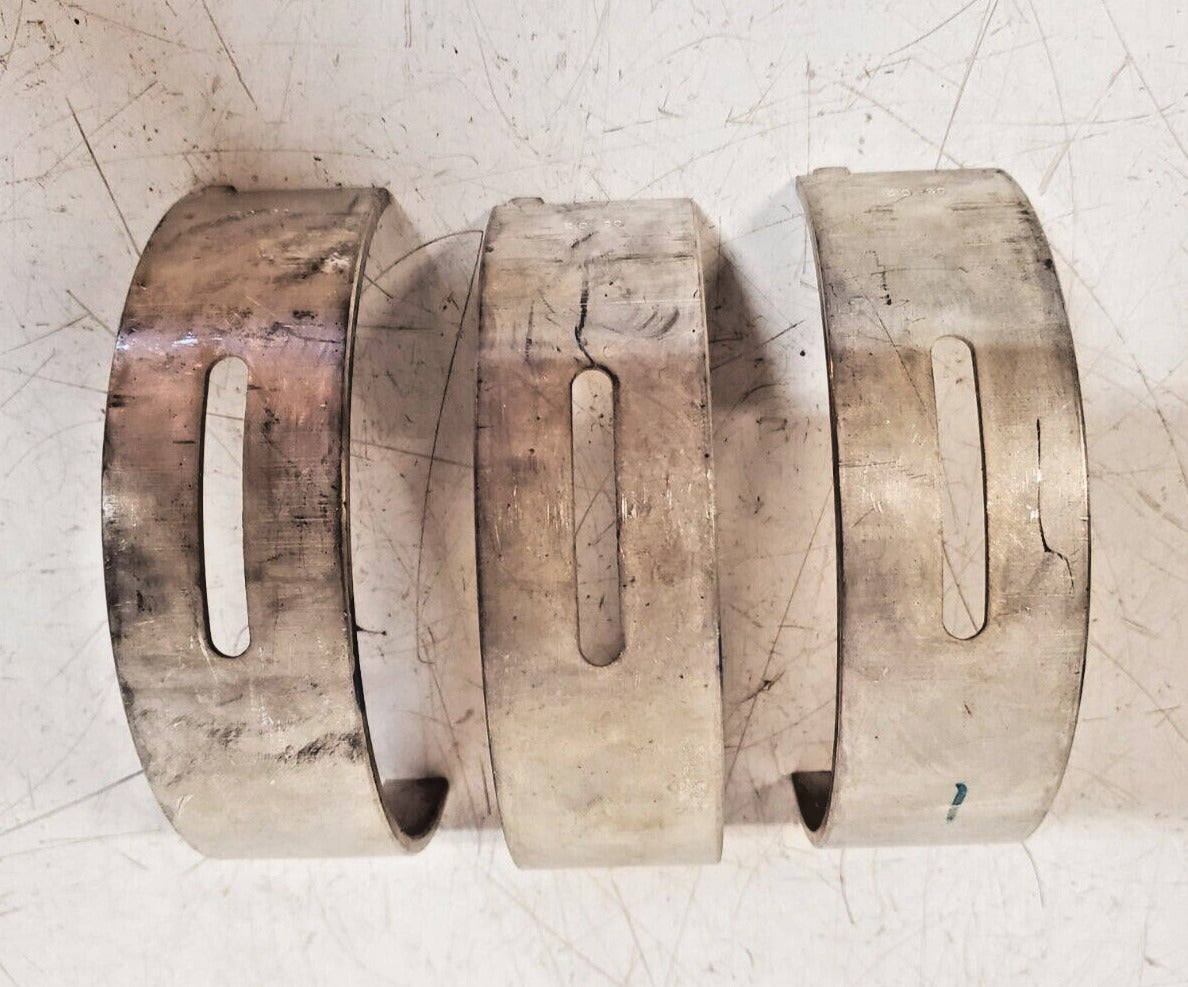 5 Qty. of John Deere Main Bearings Wear-Gard R129751 | R129752 | R129749 (5 Qty)