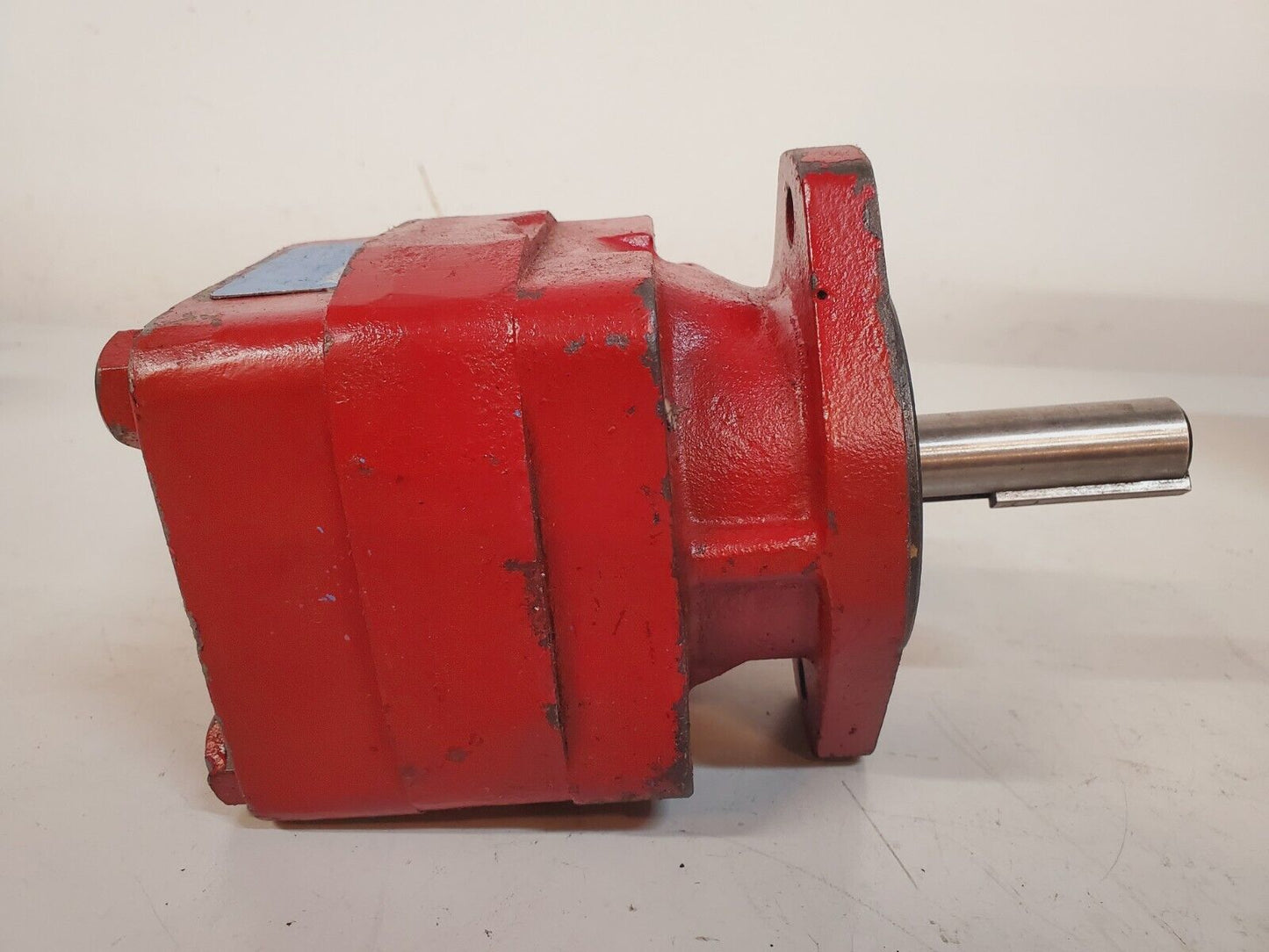 Benchmark Hydraulic Pump 399722X | V201S12S1C11