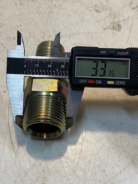 2 Qty of Hydraulic Hose Fittings 3-1/8" L 33mm Thread 27mm Nose 21mm ID (2 Qty)