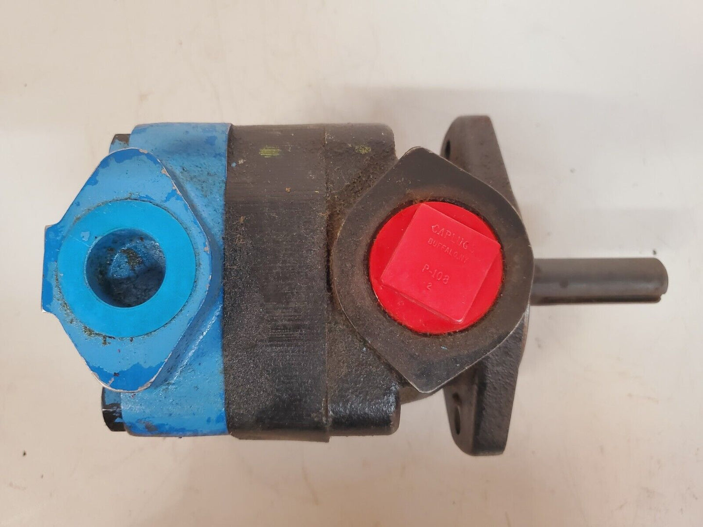 Benchmark Hydraulic Pump V201P13P1A11 | LH | 372606 | 300130