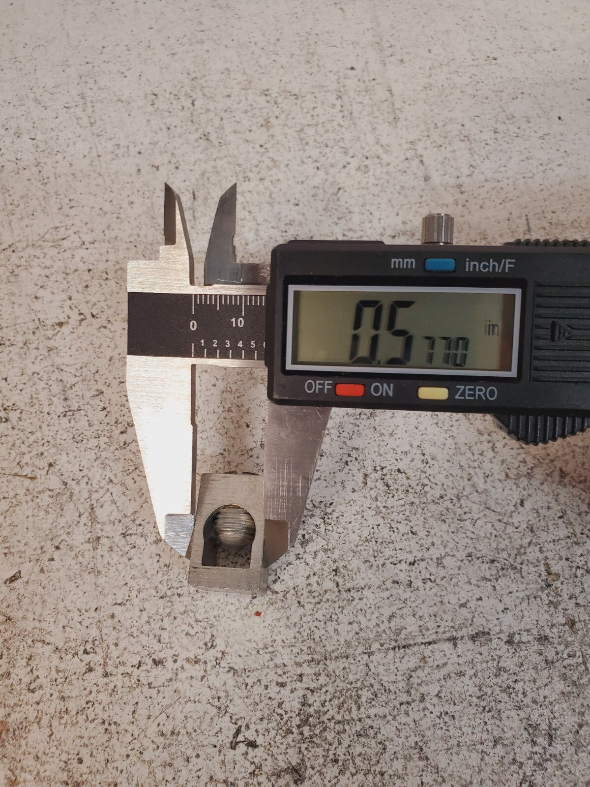 78 Quantity of Connectors D3580 AL9CU 2/0-12 (78 Qty)