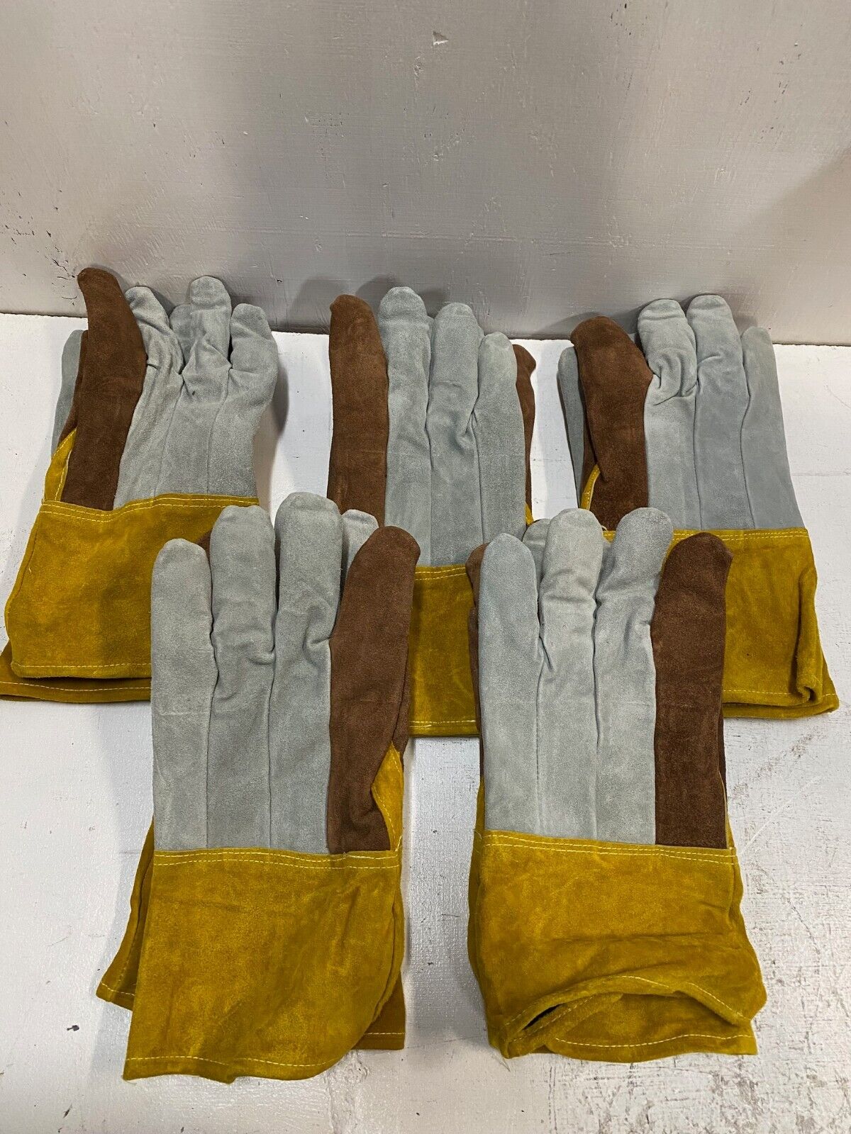 5 Pairs of Cowhide 48583 XL Welding Work Gloves 13" L 6" W