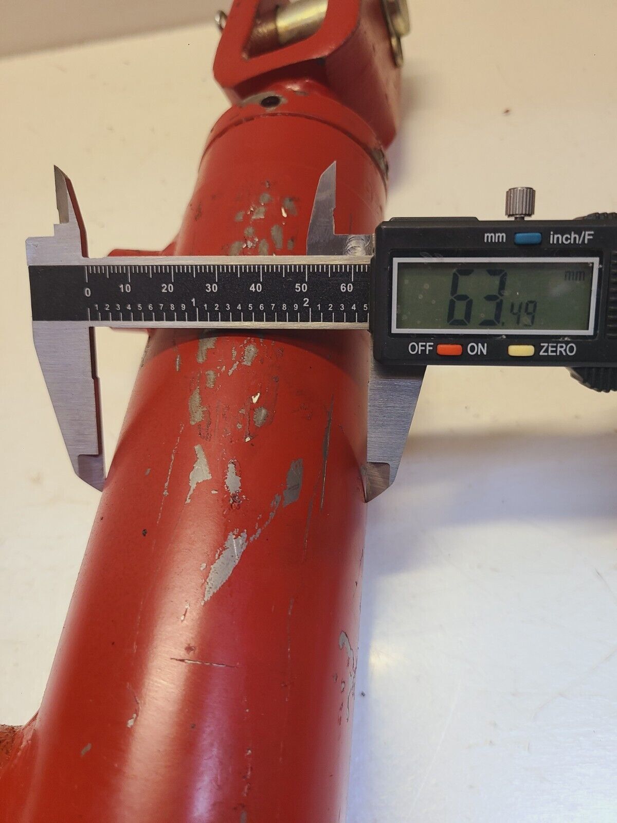 Hydraulic Cylinder Part Number J18836