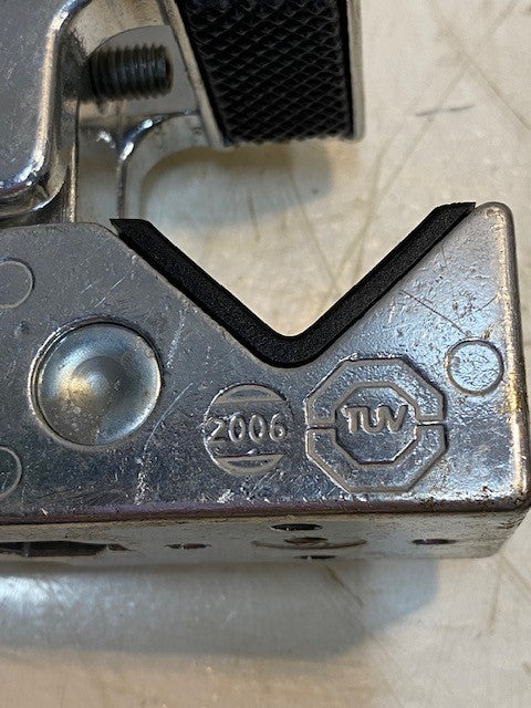 Manfrotto Super Clamp Art .035 Max Load 15Kg 2006 TUV