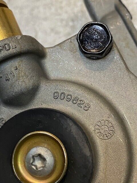 Bendix Air Brake Relay Valve T-5008328 | 909828 | 3561639C1