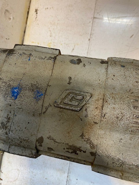 Hydraulic Pump 43004 | 14-1/4" L 6-3/4" W 6" H 14mm Bolt Holes