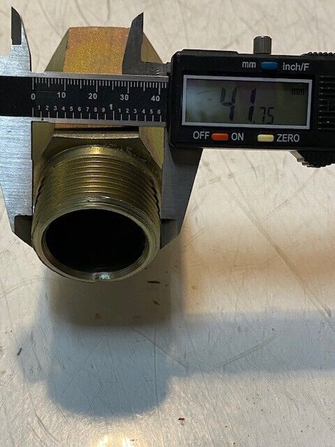 6 Quantity of 90 Degree Female to Male Fittings 3-1/2" L 42mm Thread 32mm ID