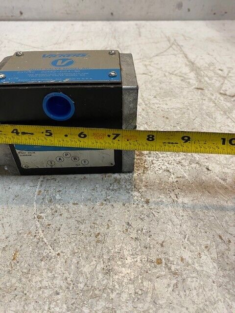 Vickers Pilot Hydraulic Directional Valve DG4S2-012A-50 | 297240