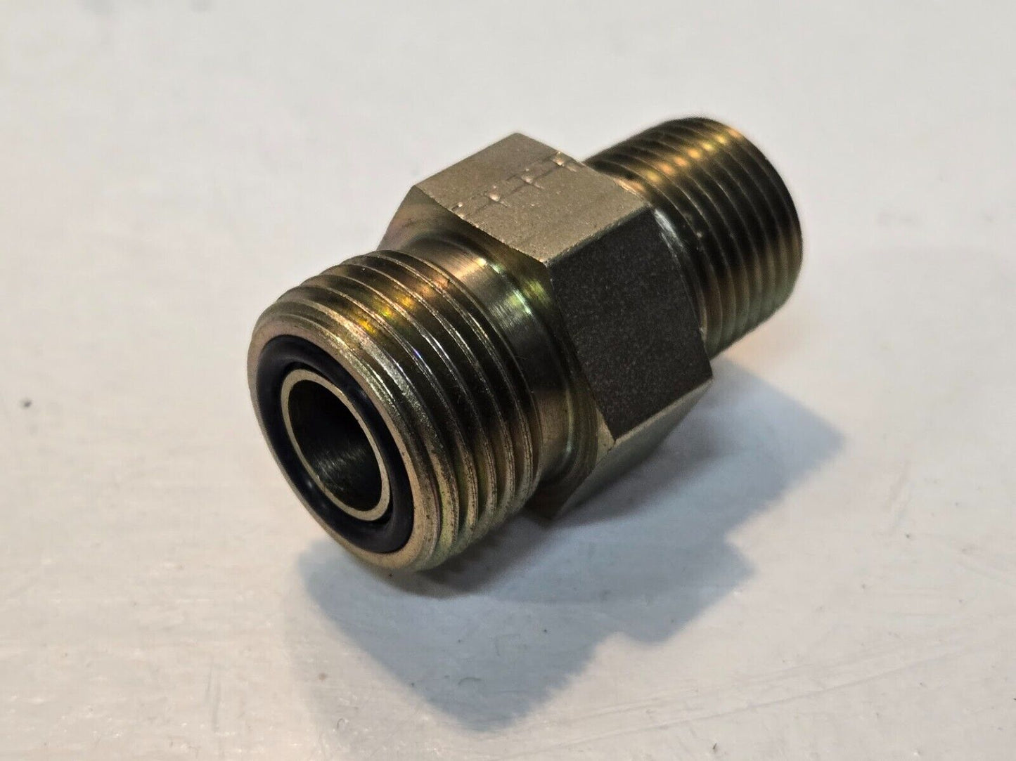 4 Quantity of 8MFFOR-6MP Hydraulic Adapters 13/16"-16 x 3/8"-18 (4 Quantity)