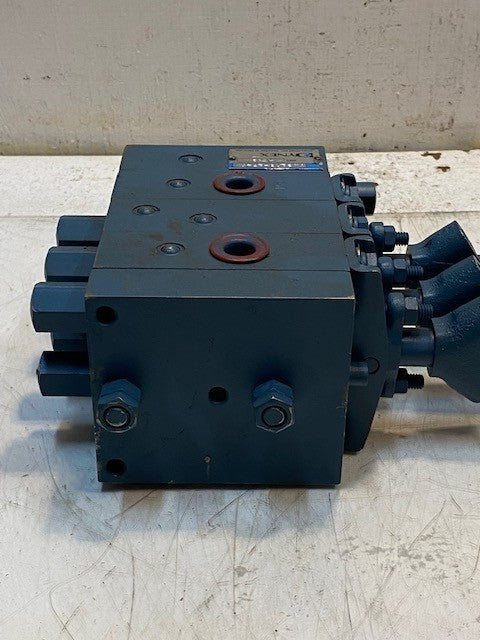 Dynex VM Poppet Control Valve VM3106-1746