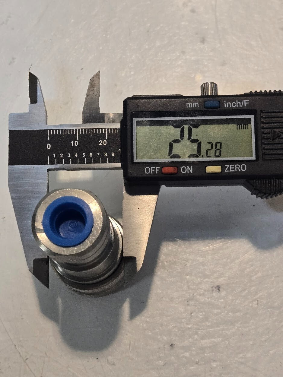 Parker 60 Series SH2-62 Stainless Steel Hydraulic Quick Disconnect Fitting 1/4"