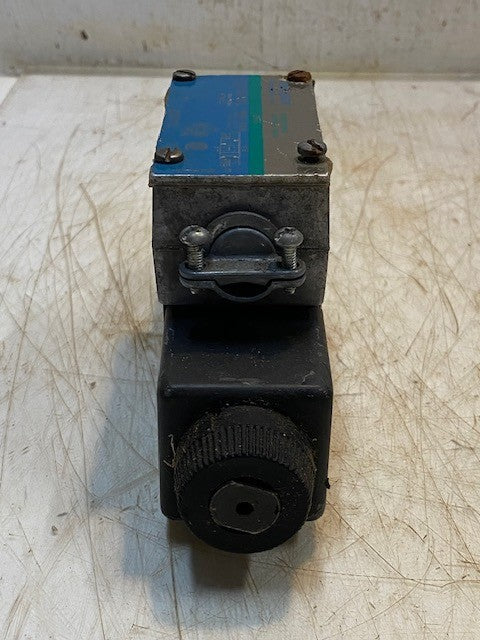 Monarch Hydraulics Directional Control Valve 878414 | 0970 | 110V50 .48AMP