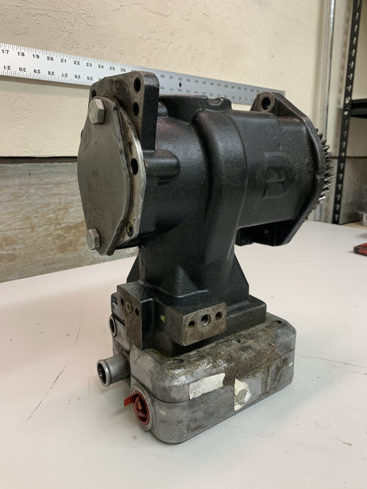 Wabco 4933780RX Compressor Unit Cummins 1 Cylinder Air Compressor 1409 66875