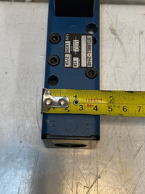 Rexroth GT10061-2440 Hydraulic Air Directional Control Manifold Valve