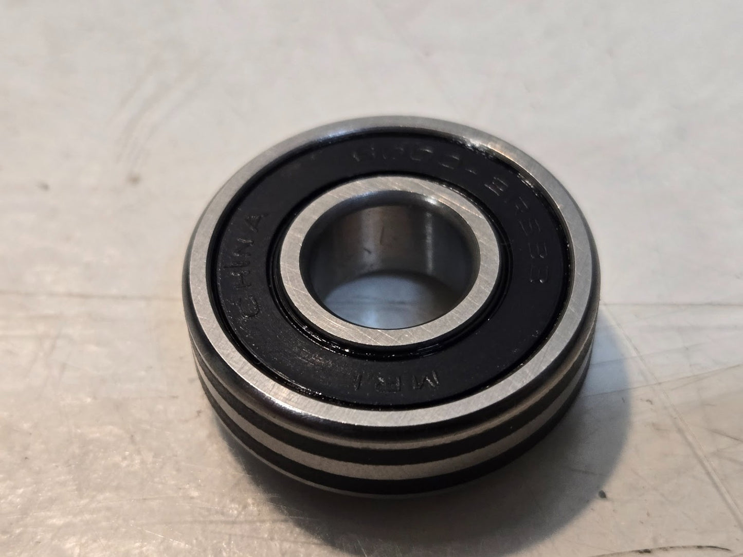 20 Quantity of MRI Ball Bearings 6000-2RSBB | 26 mm OD x 10 mm Bore (20 Qty)