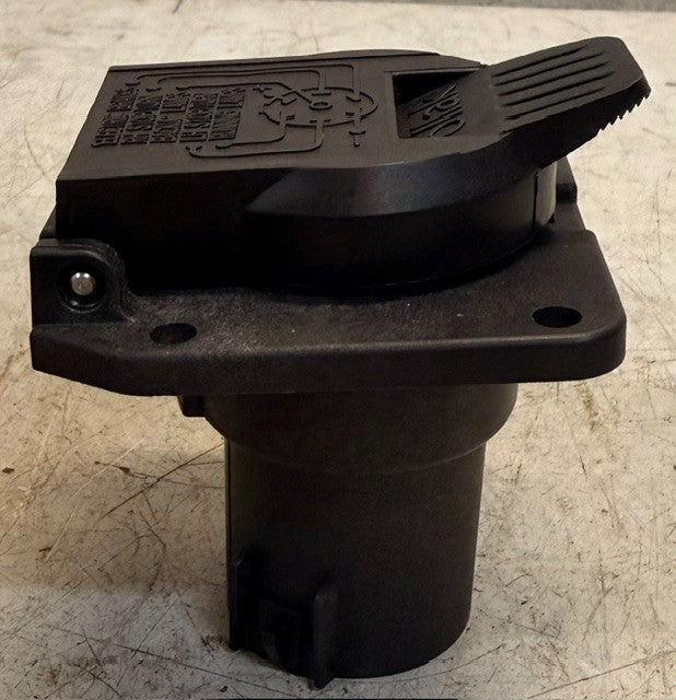 2 Quantity Pollak 7-Pole RV-Style Trailer Connector Sockets Electrical (2 Qty)