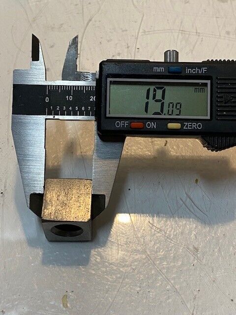 2 Quantity of New Holland 510368 Cube Spacers 19mm x 19mm (2 Quantity)