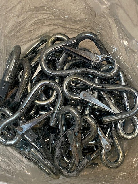 Bag of 50 Heavy Duty Steel 4-Inch Utility Safety Snap Hooks Made in Taiwan