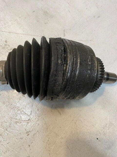 FoMoCo Axle Assembly HL3V-3A428-BA | N006S | 0309191