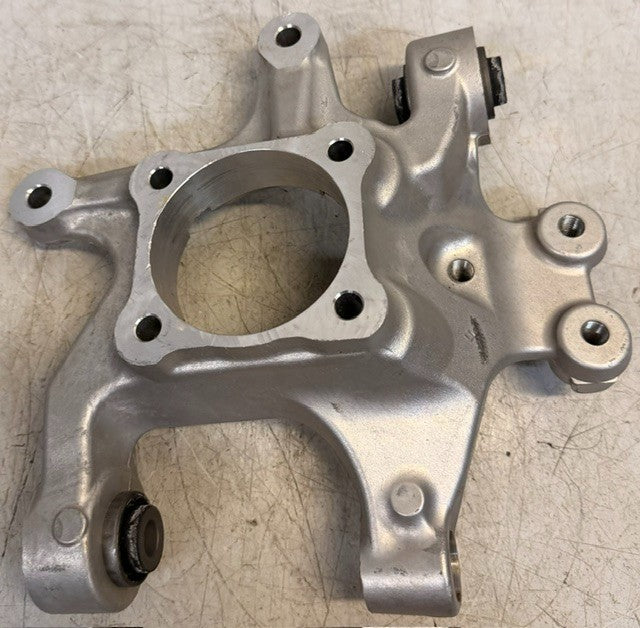Right Rear Suspension Knuckle CK-211-00-400R Steering Hub Wheel Carrier Assembly