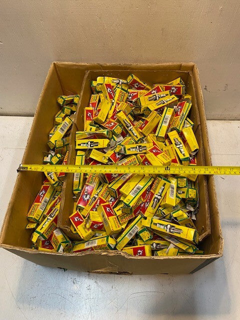 50lb Box of a Variety of Bosch Super Spark Plugs 7500, 7522, 7526, 7562, 7572