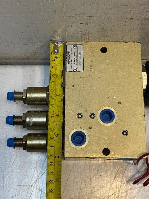 Vickers MCD-3740 Hydraulic Valve REV 2 633 | 02-178063 12VDC