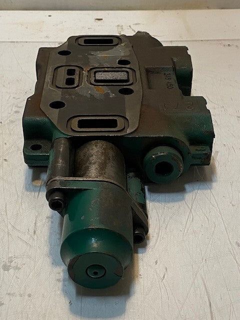 Hydraulic Valve Sectional 348-4500 | 271 | 31mm Bore | 14-1/4" L 6-1/4" W 2" Thi