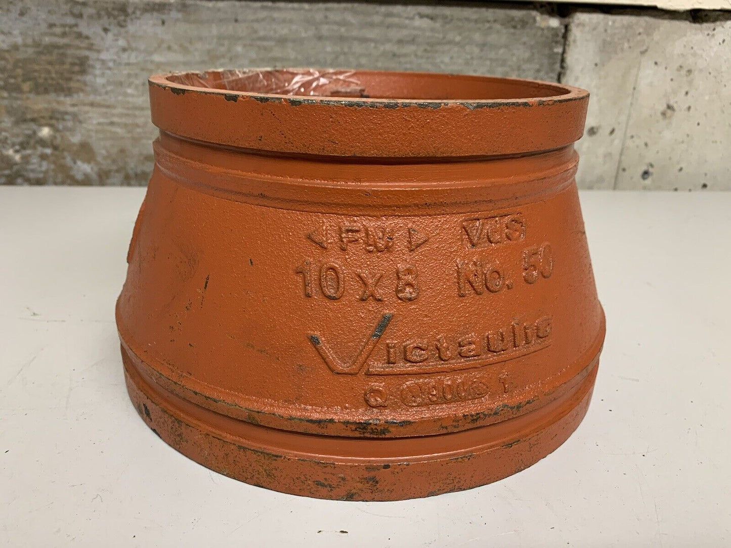 VICTAULIC Figure 50 Double Grooved Ends 10 x 8 Concentric Reducer Pipe Fitting