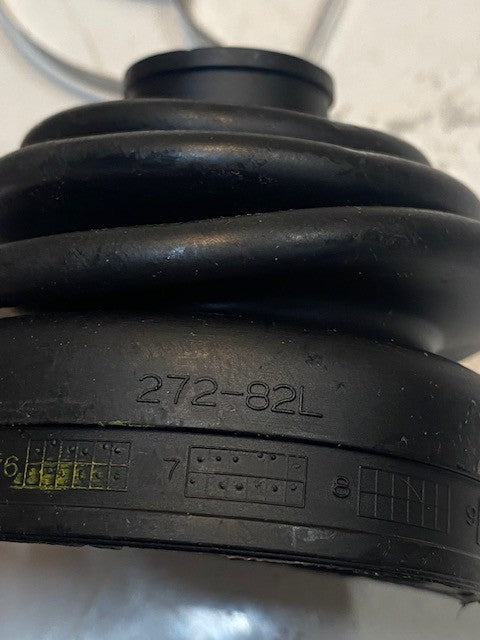 Mazda Boot Set F061-22-530B | 272-82L