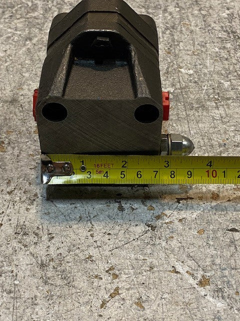 Hydraulic Rotary Gear Pump 9mm Thread 2-3/4" W 4-5/8" L 3-3/4" H