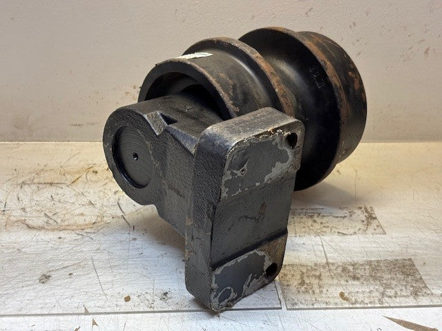 Hitachi Upper Roller for John Deere Hitachi Excavator 14" L 9" D | 4349518