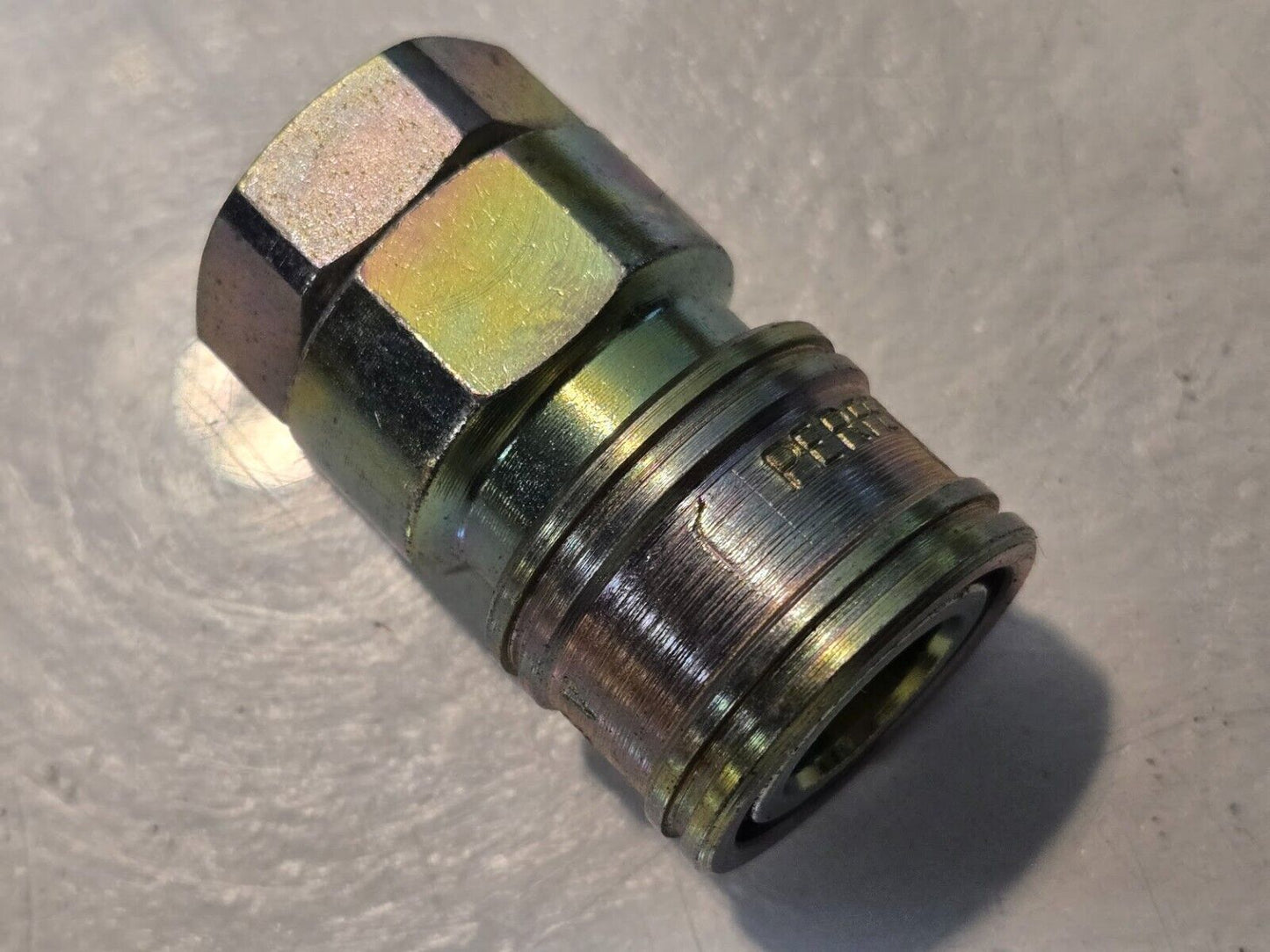 3 Quantity of Perfecting Coupling Series V Quick Connect 1/4"-18 x 1/4" (3 Qty)