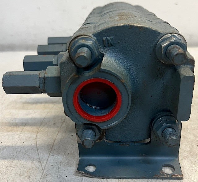 Hydraulic Gear Flow Divider Valve Splitter Pressure Balanced High Performance