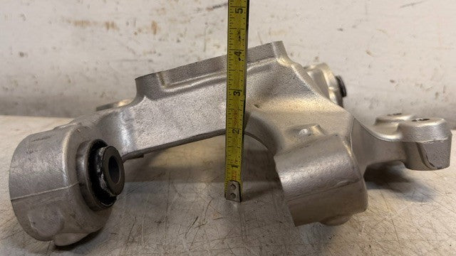 Right Rear Suspension Knuckle CK-211-00-400R Steering Hub Wheel Carrier Assembly
