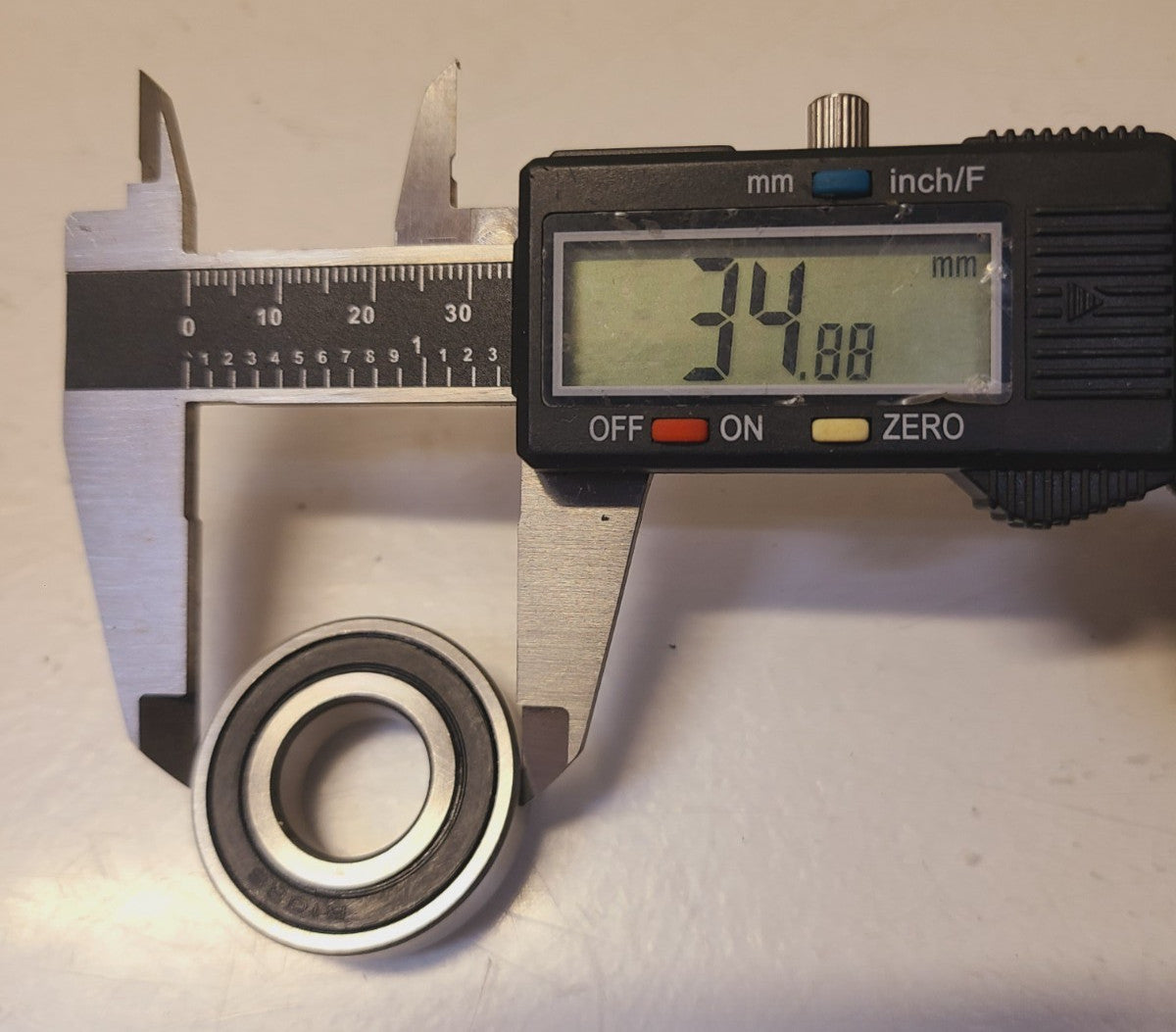 10 Quantity of Sealed Radial Ball Bearings R10RS (10 Qty)