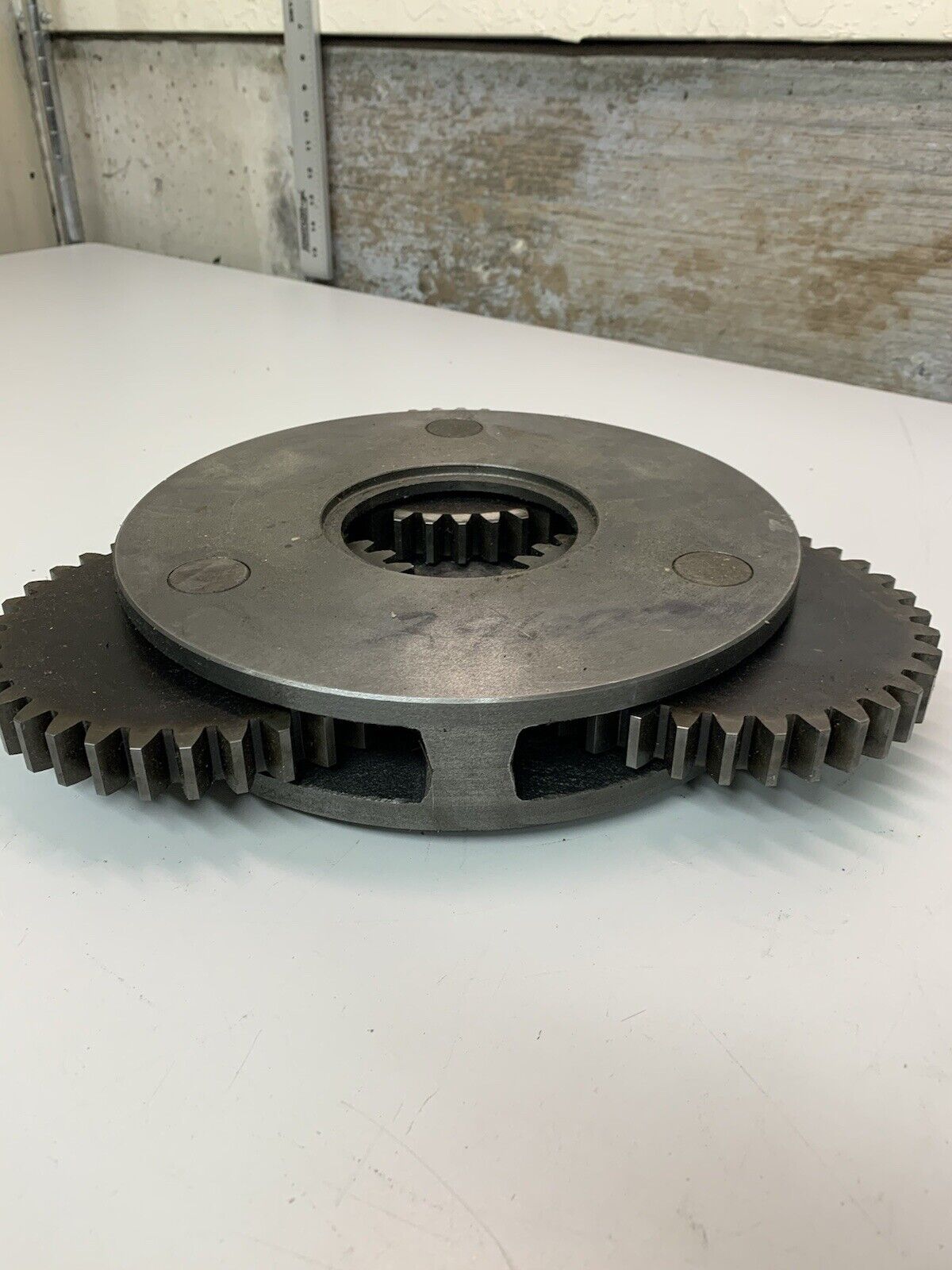 John Deere Pinion Carrier 3 Gears with 35 Teeth Center Gear With 12 Teeth