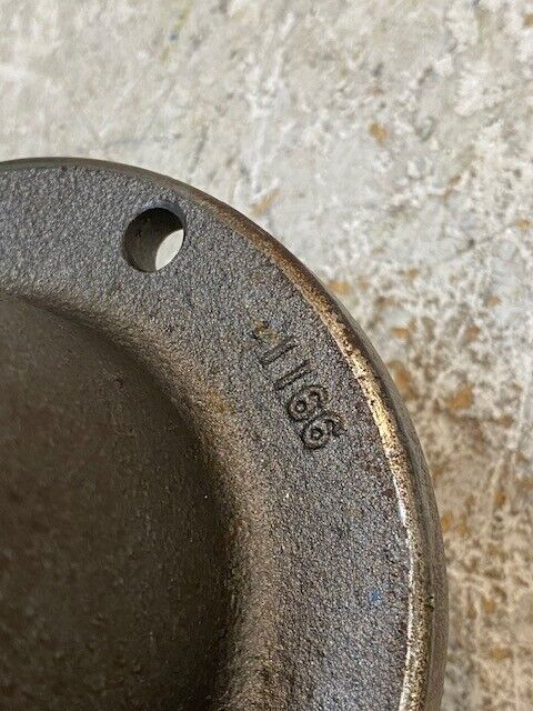 Cast Iron Spindle Assembly ODD 1166 | 1-1/4" Shaft 25mm Dia. 11mm ID