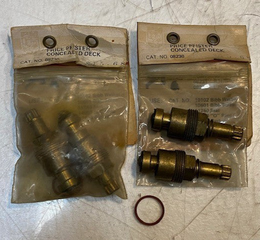 4 Quantity of Price Pfister Concealed Deck 08230 (2 Packs of 2)