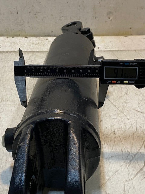 Hydraulic Cylinder A215043 | W10G15 | 20-3/4" Long 24mm Bore 92mm OD