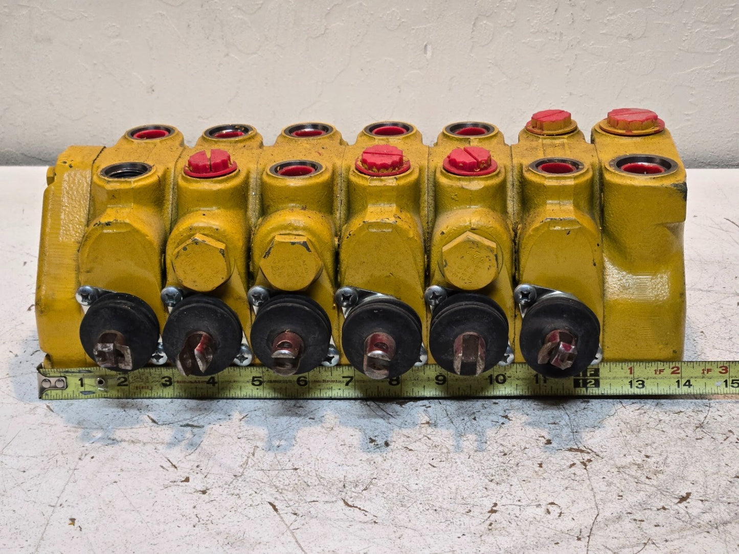 Hydraulic Valve Manifold 5059 30210 AA/EE/AD/FB/EJ Damaged Valve Joints