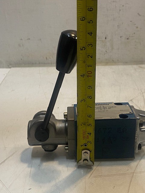 Mannesmann Rexroth Directional Valve 4WMM6J53/F | RR00885085