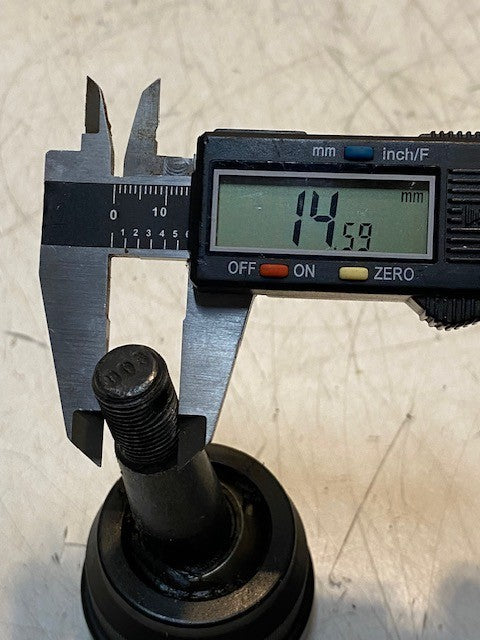 Ball Joint 5651 | 4" Long 15mm Thread 2-3/16" OD