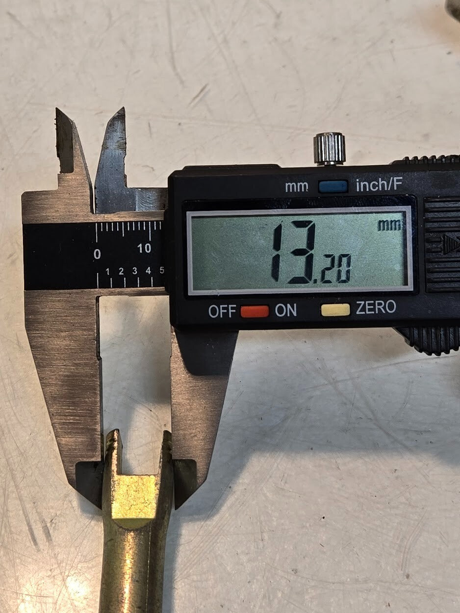 32 Quantity of Ford B6Q-2129-A Wheel Cylinder Push Rods 2-7/16" Long (32 Qty)