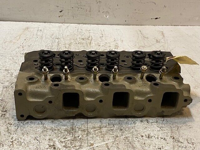 Cylinder Head 3075-4411 | 004948200