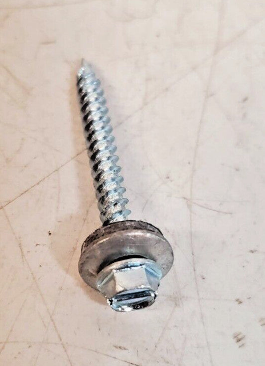 2,400 Quantity of Wood Screws #8 x 1-1/2" | HwH21P (2,400 Qty)
